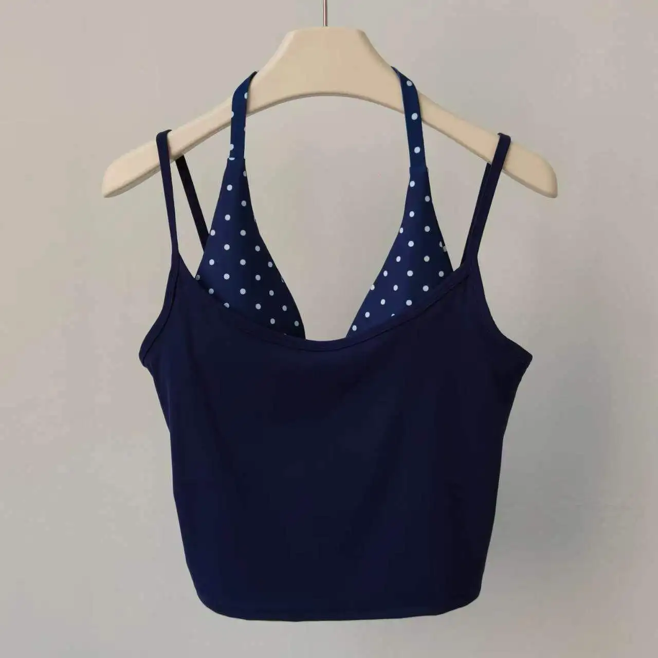 Yoga-Top für Damen, Neckholder, Fake-Two-Piece, Push-up, stoßdämpfend, Trainingsunterwäsche, Pilates, Laufen, Fitnessbekleidung, BH-Oberteil – Detail 4