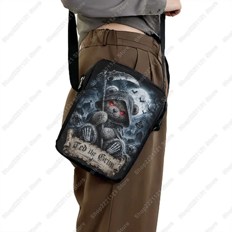 Gothic Vampire Grim Bear Crossbody Bags Dark Fantasy Women Handbags Phone Wallet Storage Bags for Travel Teenager Messenger Bags