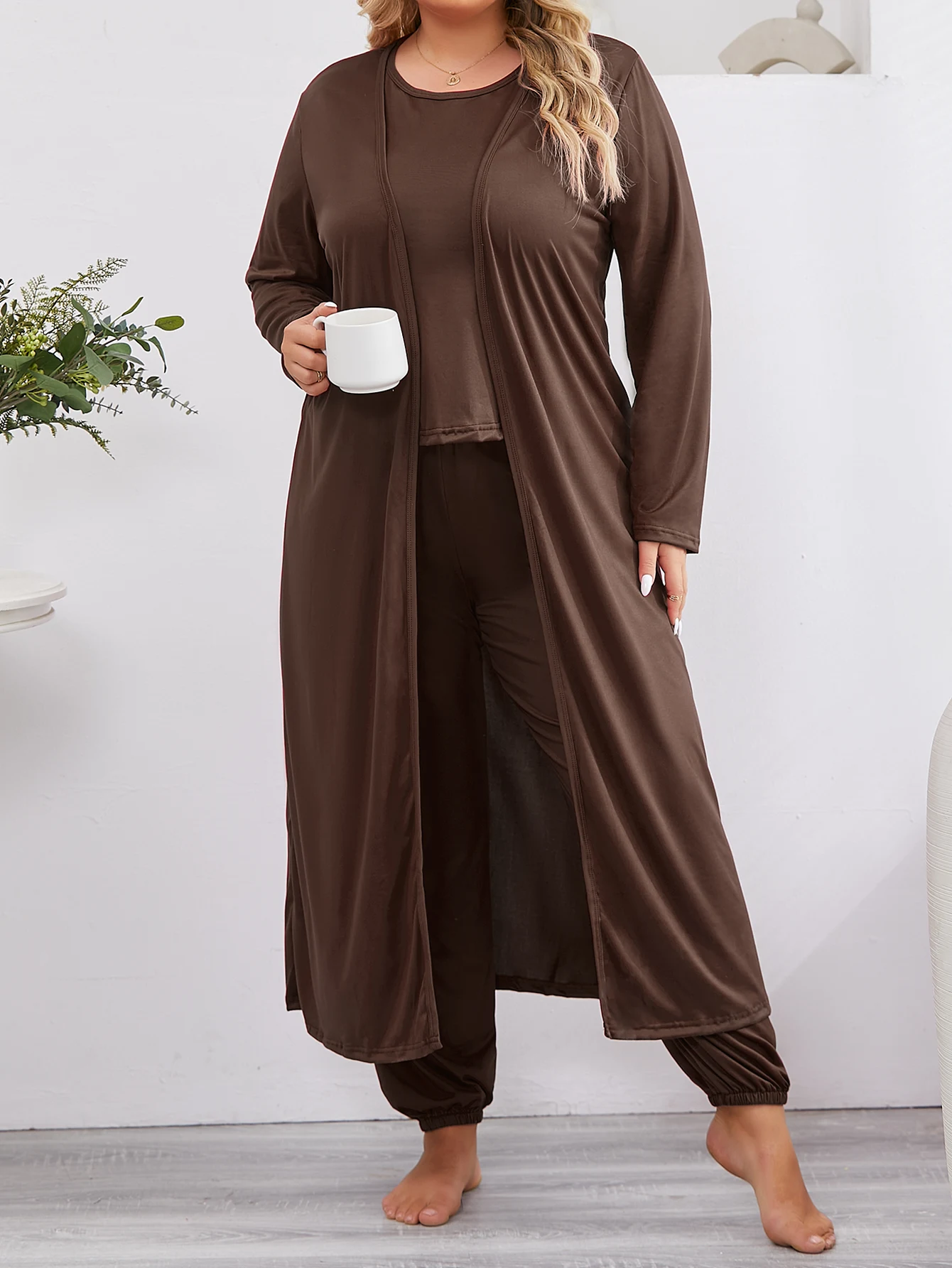 Spring and autumn oversized women\'s pajama set warm and comfortable brown vest&leggings&pajamas 3-piece home clothing set