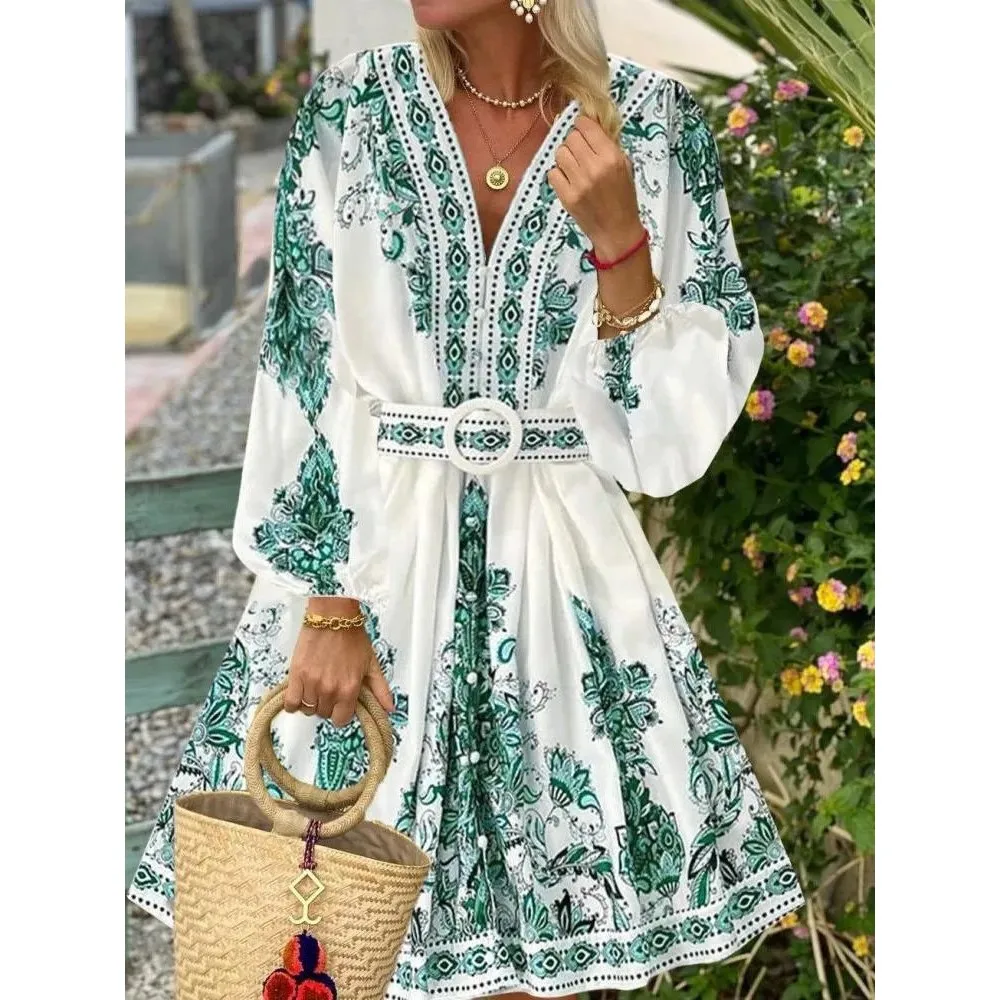 فستان نسائي أنيق بتصميم فانوس لربيع 2025، فستان نسائي بياقة على شكل V، تصميم أنيق لموسم الربيع