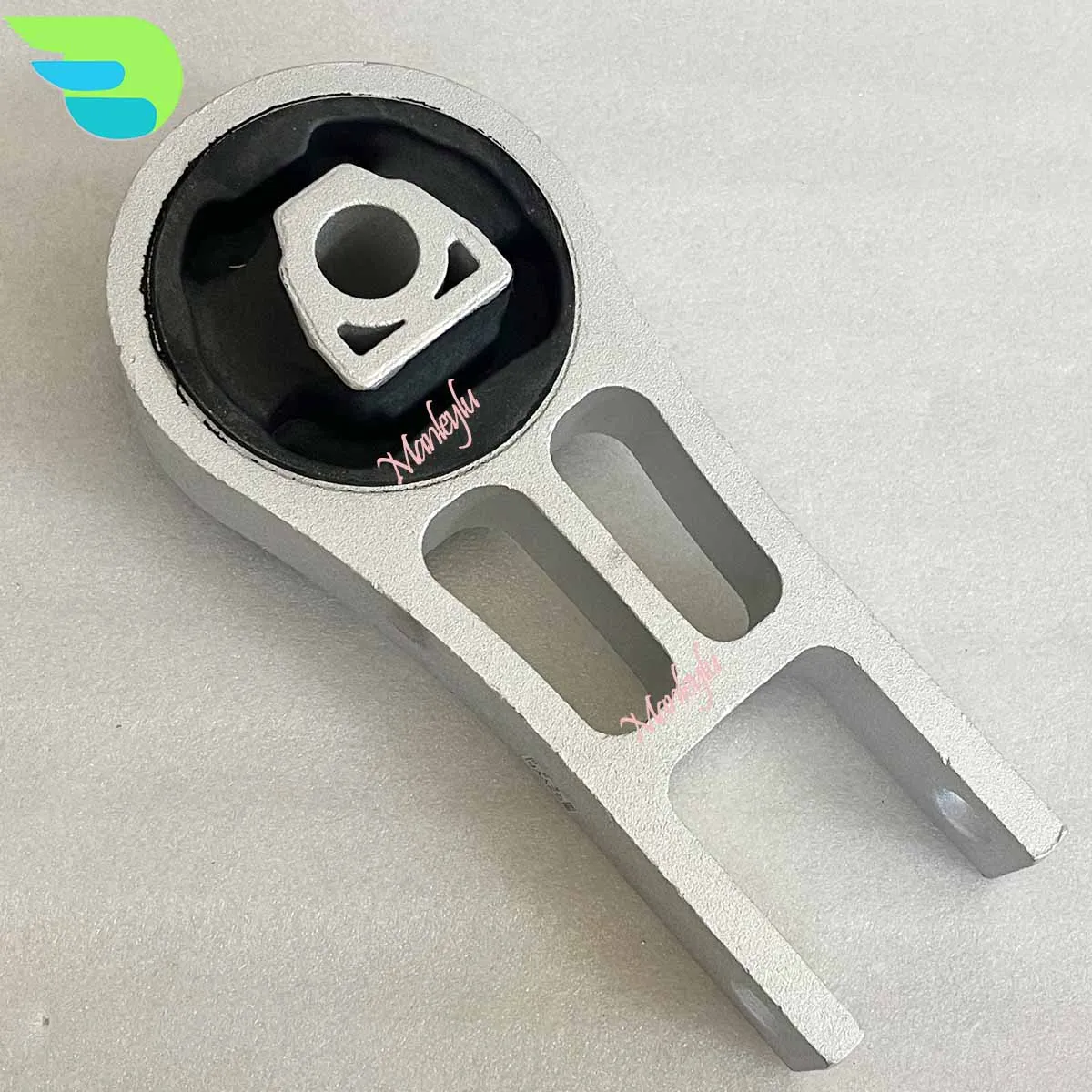 

Rear Engine Motor Mount Support Bracket 68485537AA for CHRYSLER PACIFICA VOYAGER 3.6L V6 2017-2024