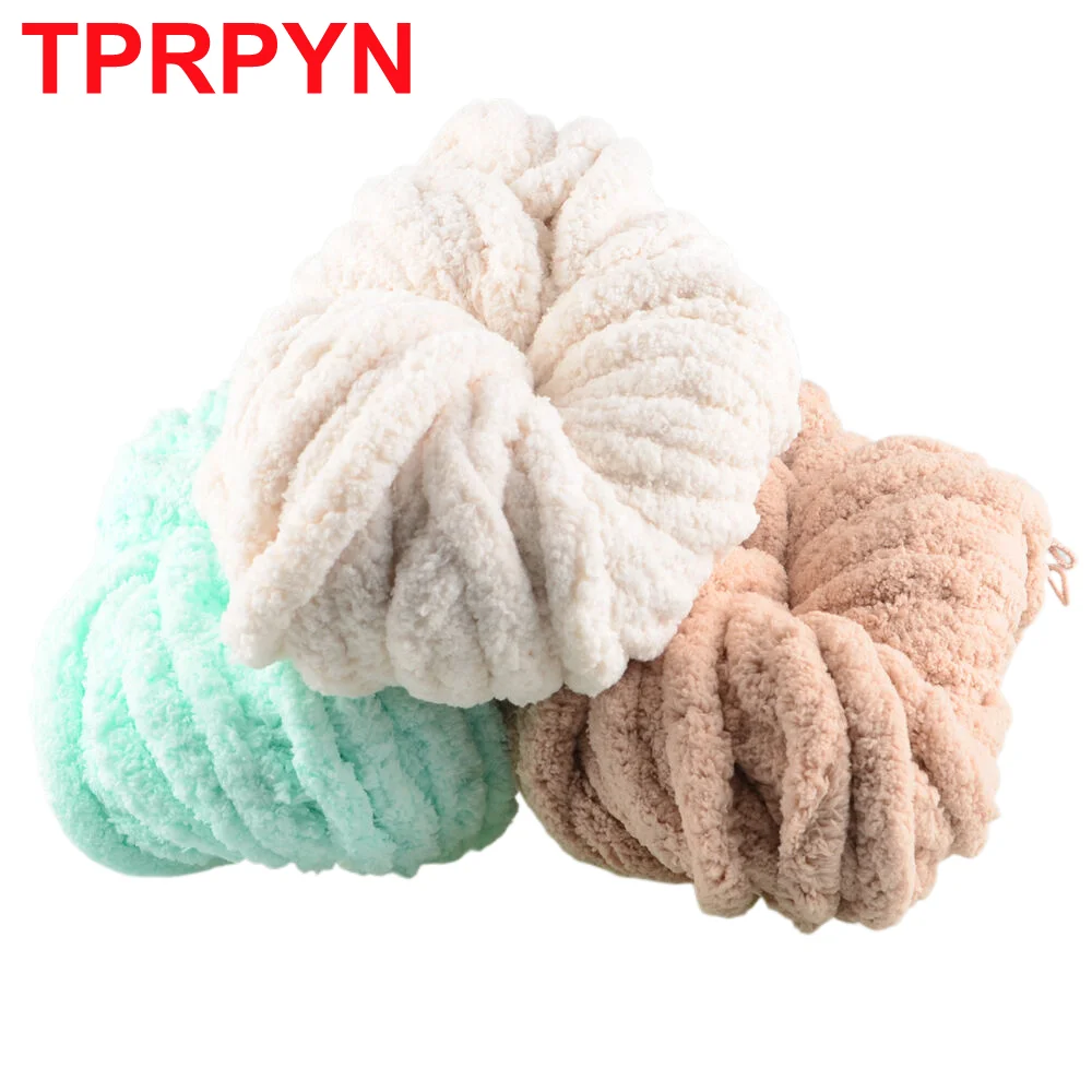 250 g handgewebtes Chenille-Graugarn für grobes Strickgarn. Weiches und farbenfrohes, einlagiges Garn mit Samtlinie für Haustiernester – Detail 6
