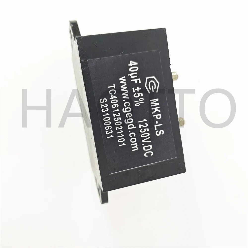 

MKP-LS тип 40 мкФ 1250 В постоянного тока S 24030131 TC 406125021101