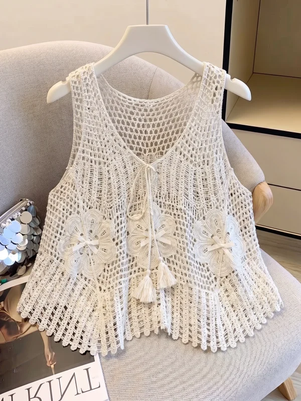 Bohemian Style Knitted Hollow out Strap Vest Women's Summer New plus Size Hook Flower Top Outerwear Slim Fit V-Neck Regular T...