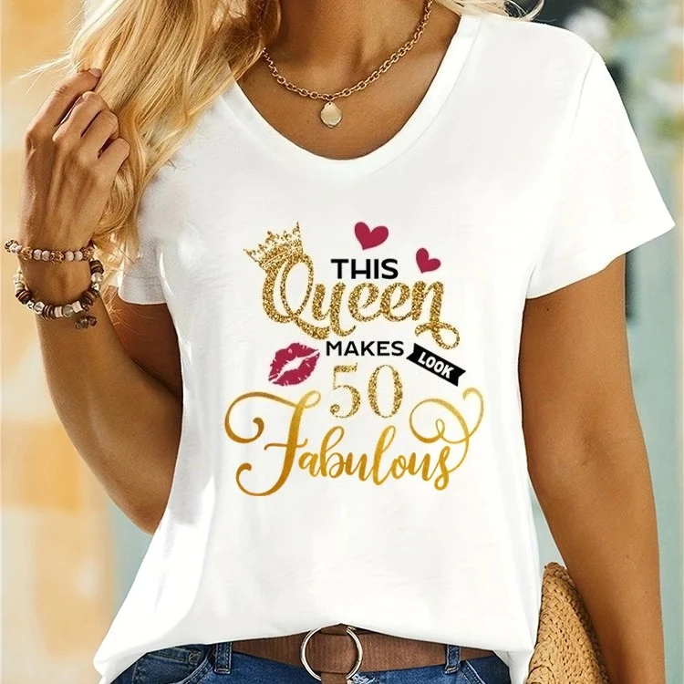New This Queen Makes 50 Look Fabulous Woman T-shirts Love 50th Birthday Party Shirt Queen Classic Graphic Birthday Gift for Mom
