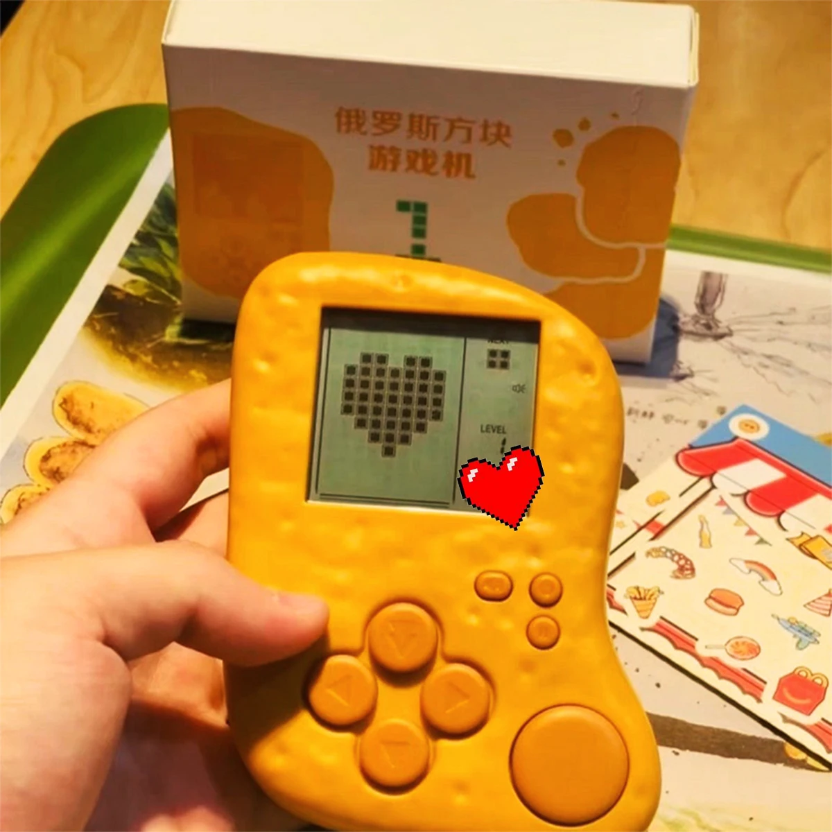 McNuggets Pollo fritto McDonald's Gameboy Giocattoli periferici Tetris Collezione di console portatili Mini regalo per bambini Gioco divertente