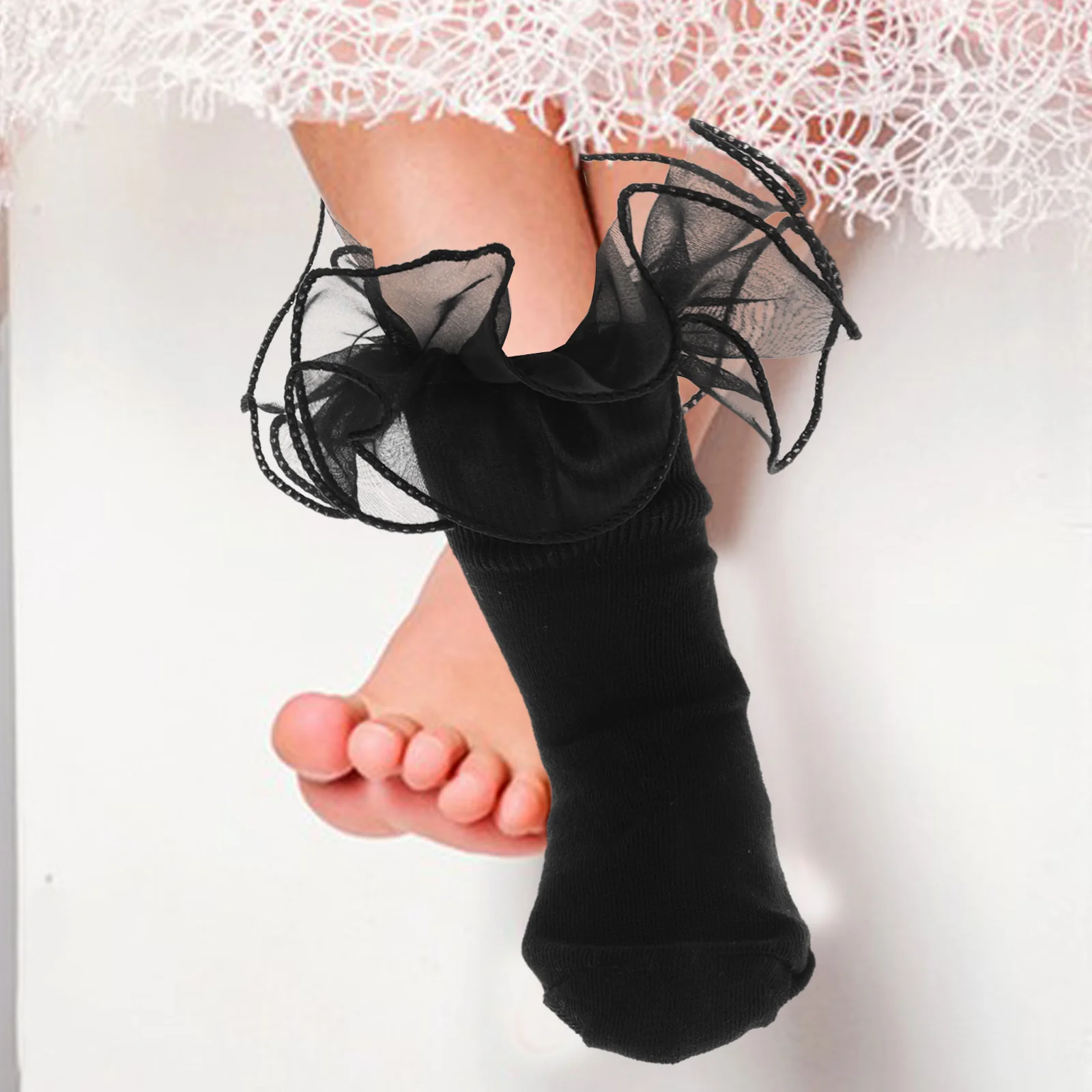 

1pcs 1 Pair Lace Trimmed Cotton For Girls 4-6 Years Ruffle Ankle Socks Thin Breathable Spring Summer Wear Cute Frilly Socks For