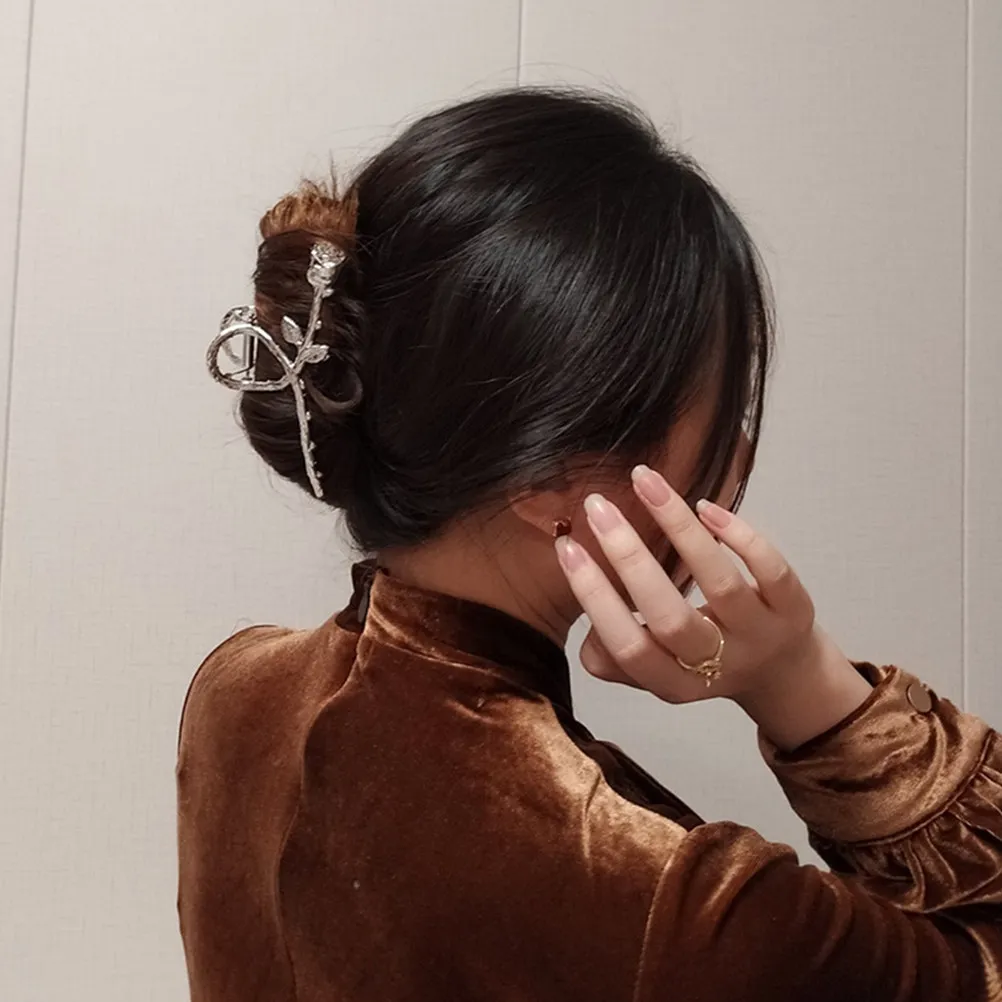 

2 шт. металлические заколки-крабы для волос в форме розы с прочными зубцами, элегантный дизайн, для душа, умывания, ежедневной укладки, аксессуары для волос