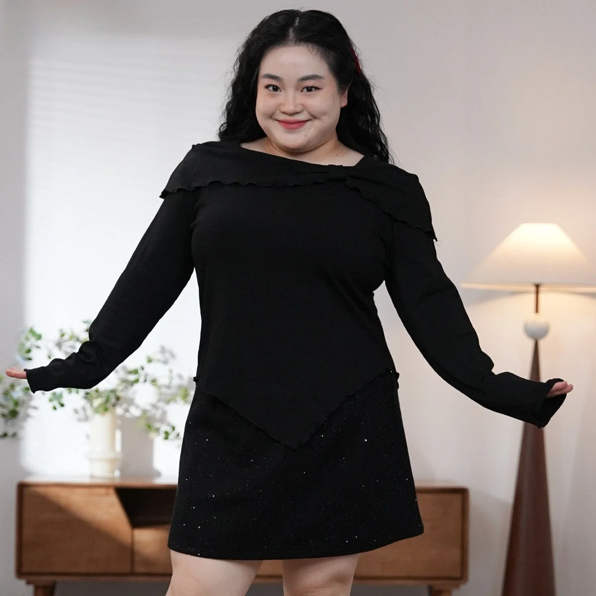 Camiseta de Invierno de Estilo Casual para Mujer, Marca China Fuyin Boche Xuan Die, Talla Grande, con Hombros Irregulares y Almohadillas, Modelo ZF-2720