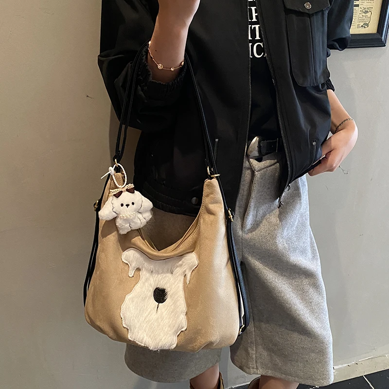 Herbst & Winter Damen Multifunktionale Umhängetasche Niedliche flauschige weiße Hundegesichtshandtasche Täglicher Gebrauch Seitentasche für Damen Rucksack