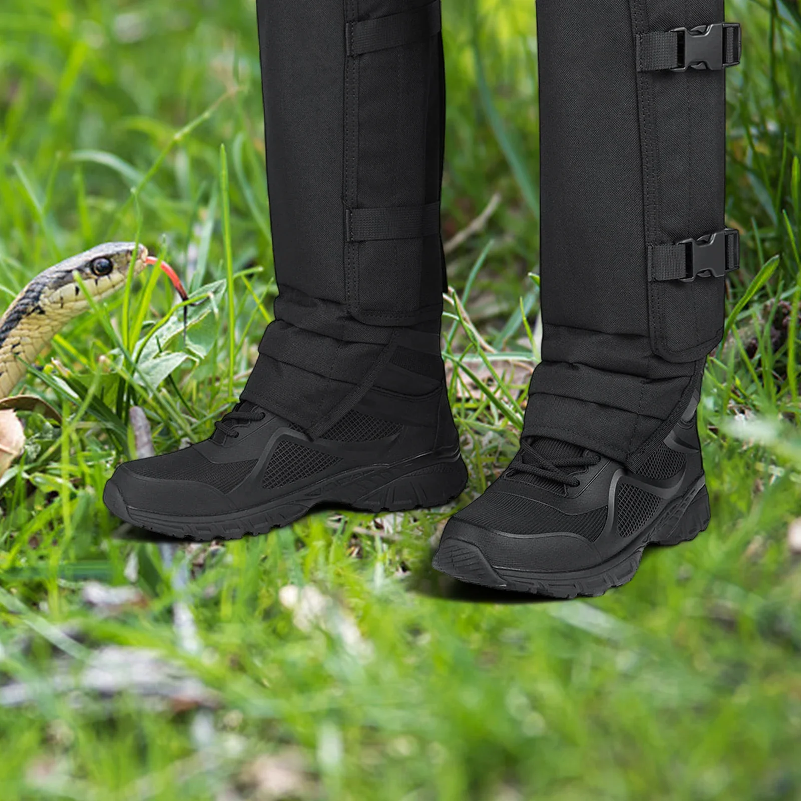

Outdoor For Hiking Gaiters Guards for Protection Against Snakes and Thorns During For Hiking Hunting and Farm Work