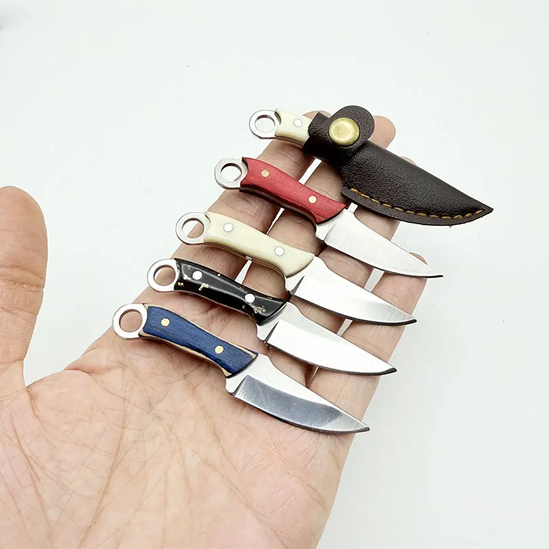 Image of Mini-Messer, tragbares Kastenöffnungsmesser, Schlüsselanhänger, Taschenmesser, Halloween-Geschenk, mit Messerscheide