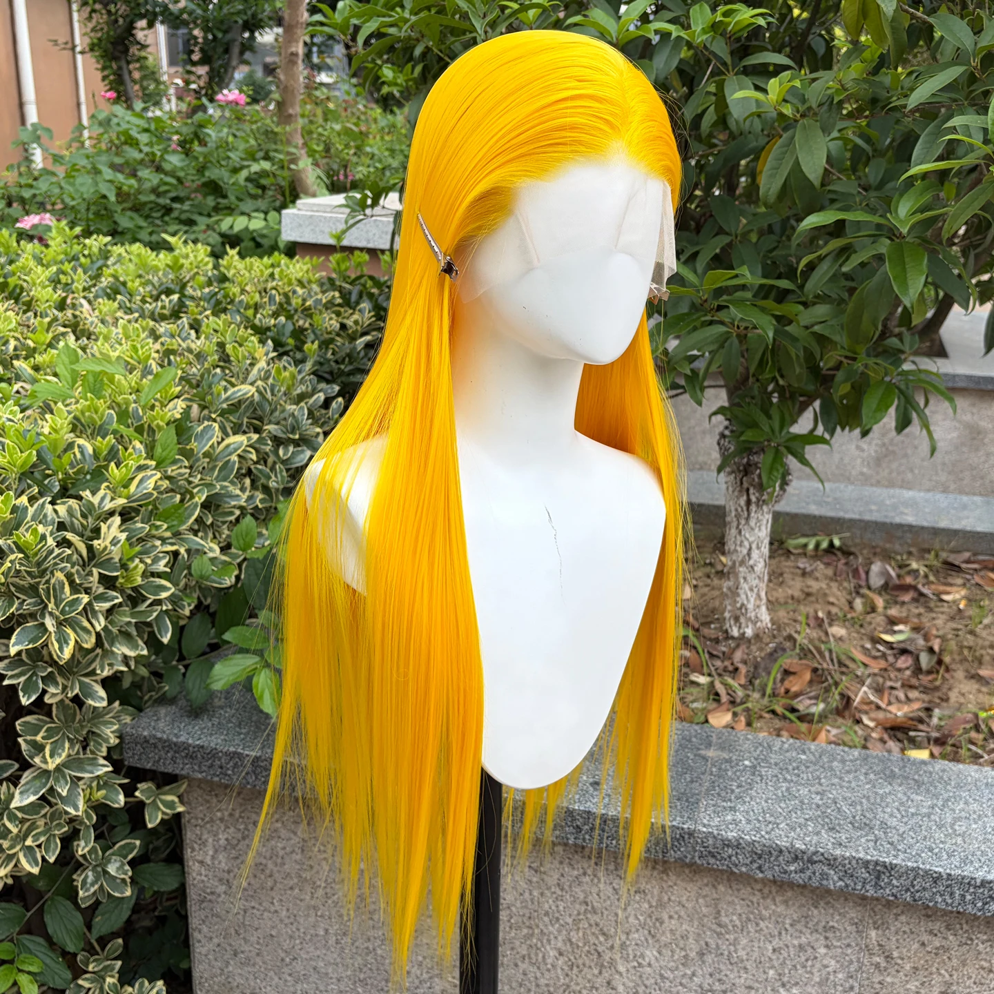 

Straight Bright Yellow Synthetic 13×4 Lace Front Wig for Women Synthetic High Quality Glueless Lace Wig Cosplay Party Use