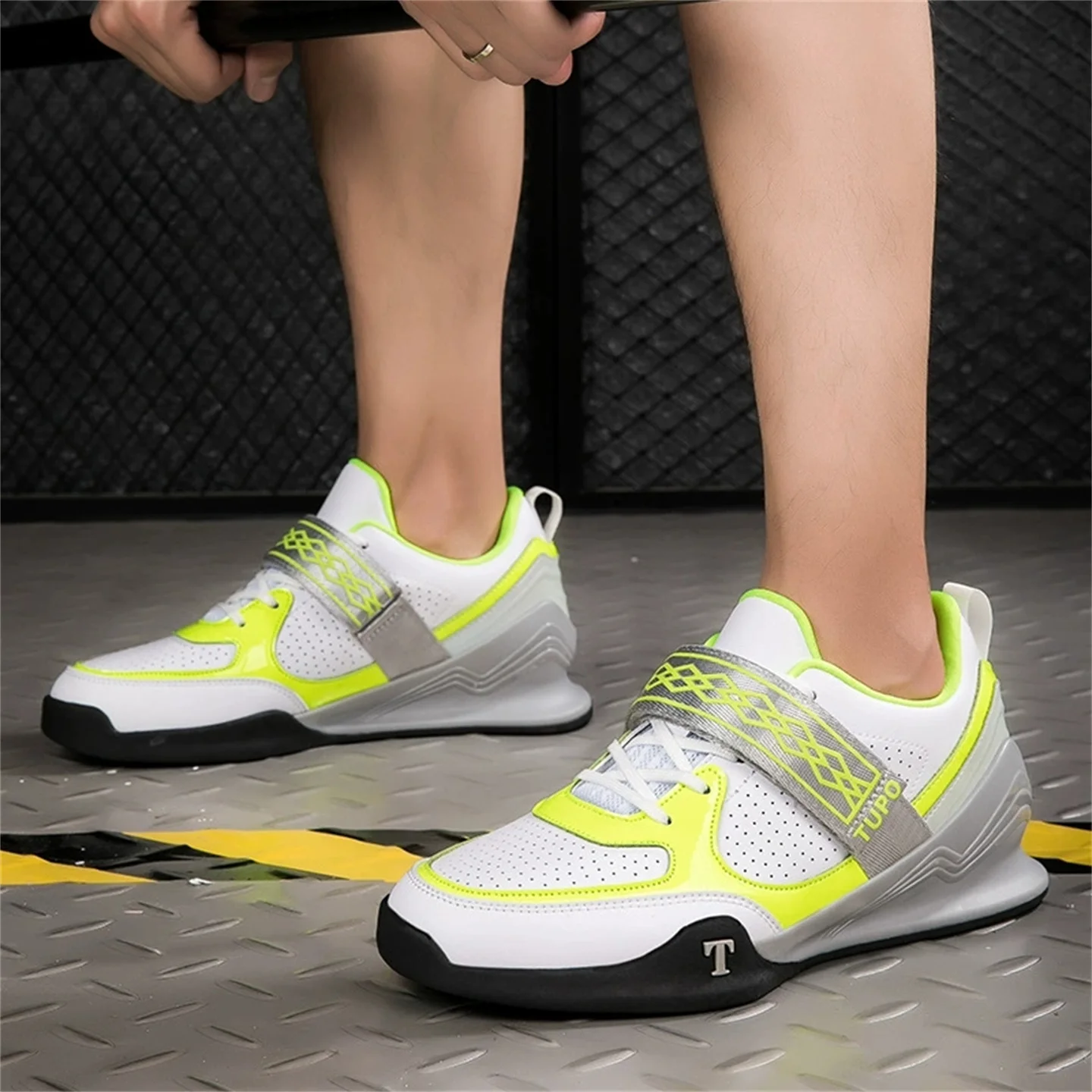 Buty do przysiadów i podnoszen – Women'S Shoes Weightlifting recenzja i cena