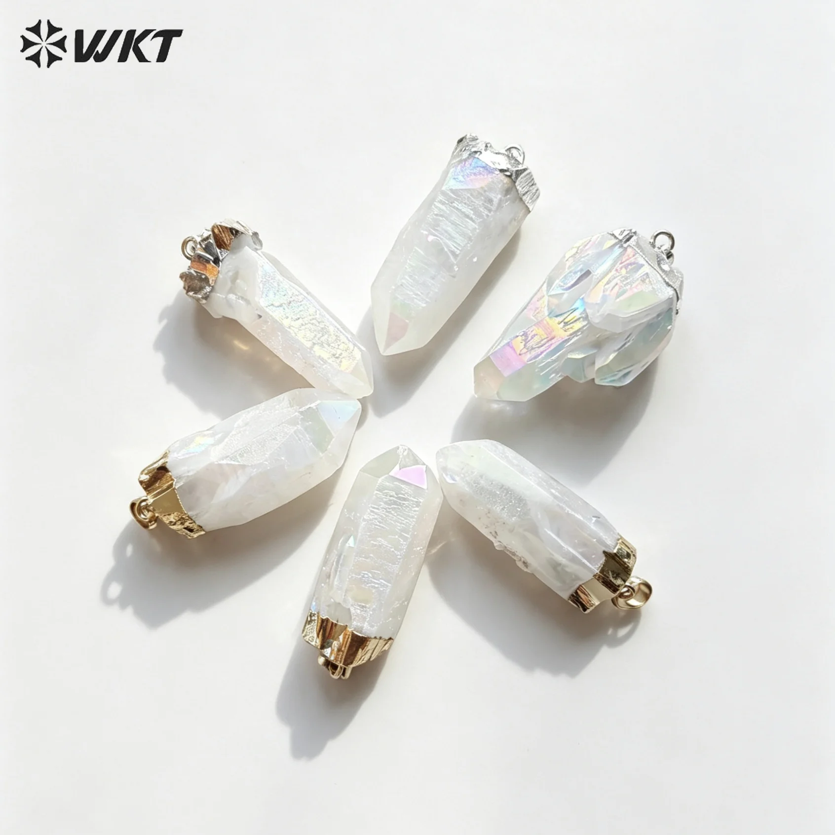 WT-P1070 Wholesale High Quality Natural Crystal Column Pendant Unique Design Raw Stone With Gold/Silver Color Plated Jewelry