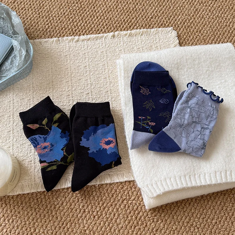Women's Socks 2026 New Autumn and Winter New Floral Print Japanese Long Socks Chinese Style Embossment Flower Middle Tube Socks