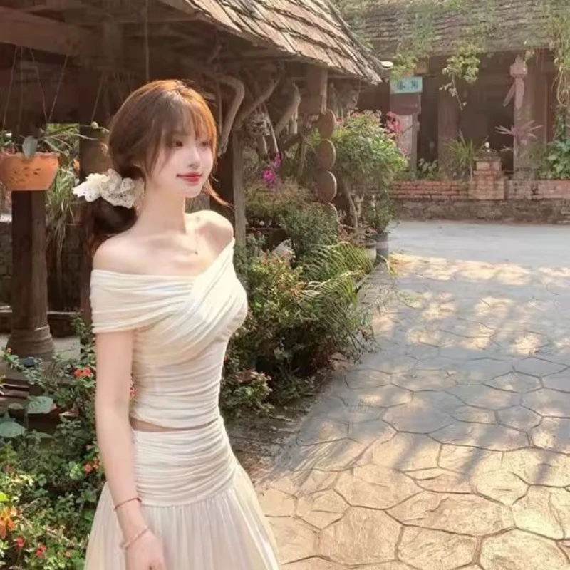 Robe irrégulière froncée en maille pour femmes, col Slash, manches courtes, slim, extensible, tendance, élégante, longue, moulante, tenues