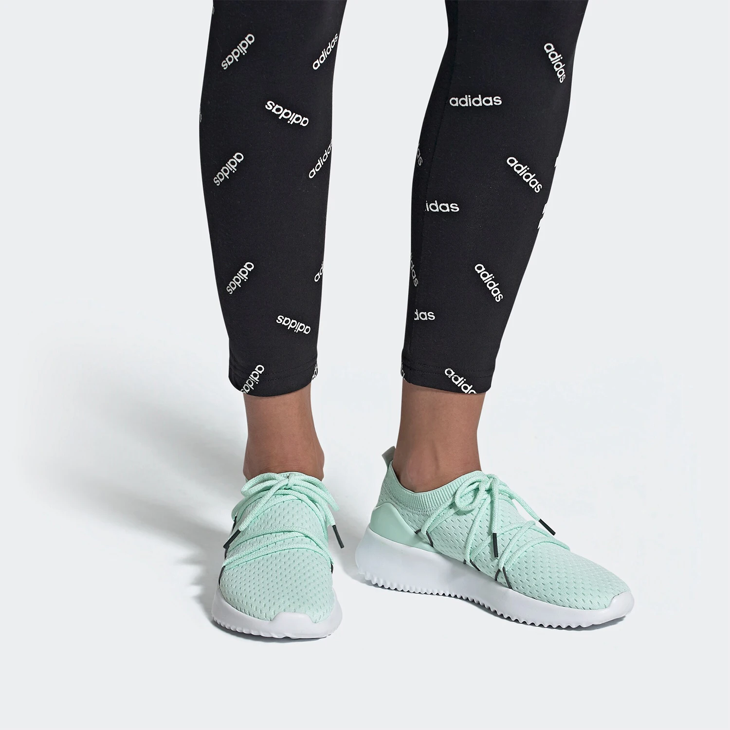 

Adidas оригинальные женские спортивные кроссовки Neo ULTRAMOTION F34517