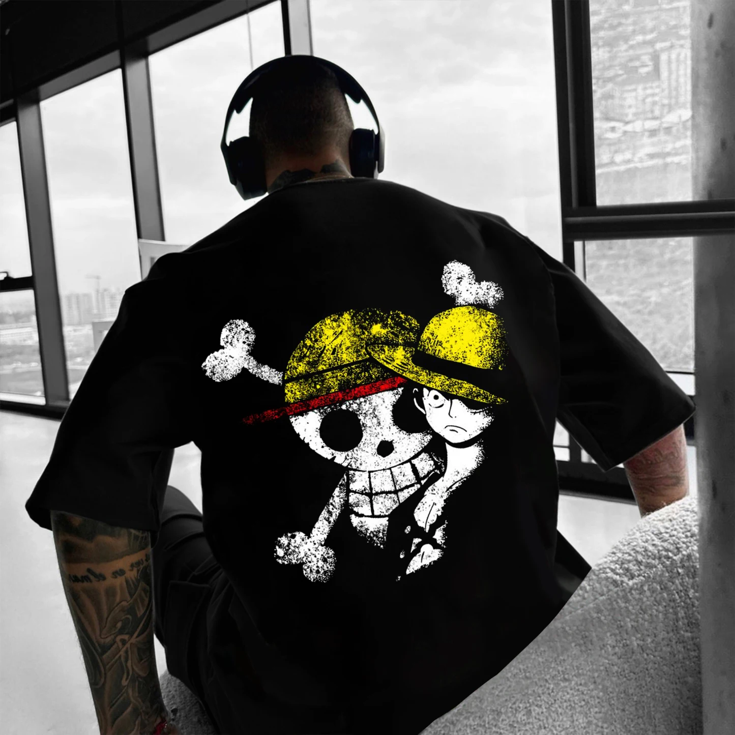 

Genuine Bandai Japanese Animation ONE PIECE Luffy Cotton T-Shirt Crew Neck Retro Printed Cartoon Men's and Women's Short Sleeves