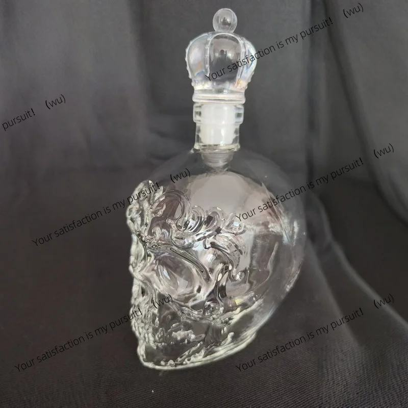 Interesting Glass Dispenser, Sovereign Skull 10oz Glass Wine Bottle Statue, Decorative Bar Office Home