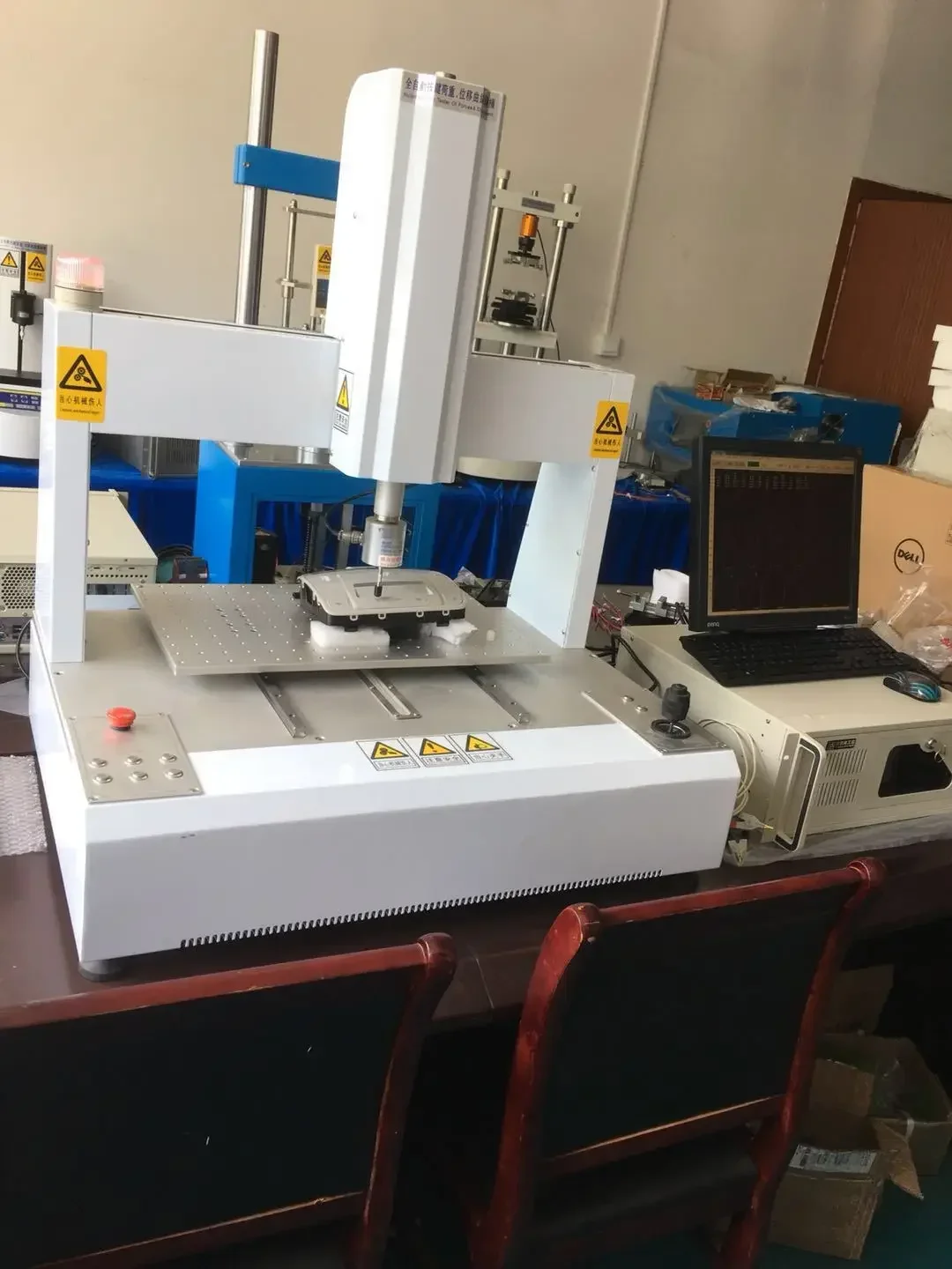 Three-axis automatic key load curve testing machine