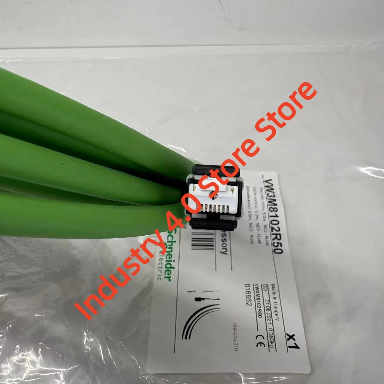 

New VW3M8102R50 5M Encoder Cable in box