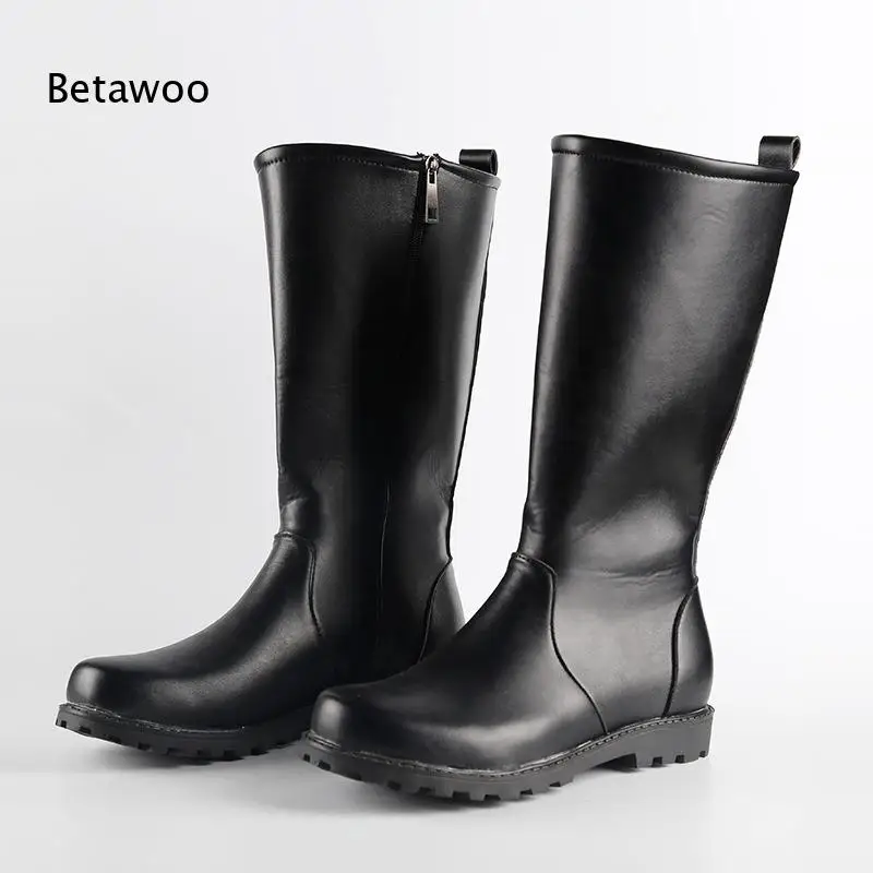 Schicke Gerade Stiefel mit Plateauabsatz für den Stadtalltag