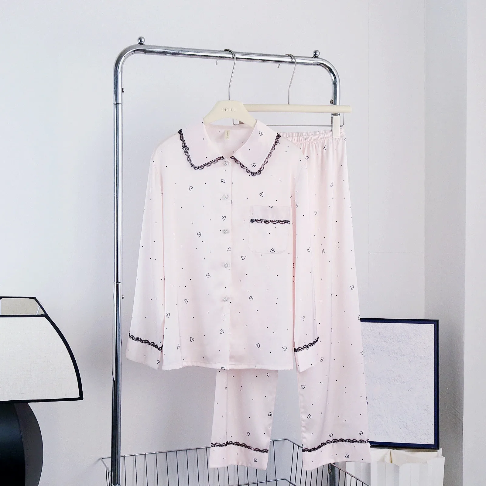 

Summer Print Pajamas Two-Piece Set Women Thin Silk Satin Sleepwear Casual Sweet Trouser Suits Pijamas Homewear