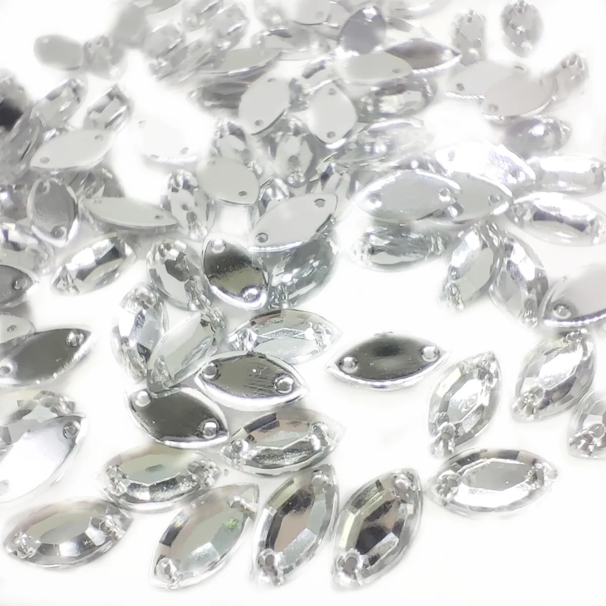 Two-hole Hand Sewing Transparent Crystal Silver Base Horse Eye Rhinestone 5 * 10mm White 100 Pcs/bag Clothing Sewing Crafts