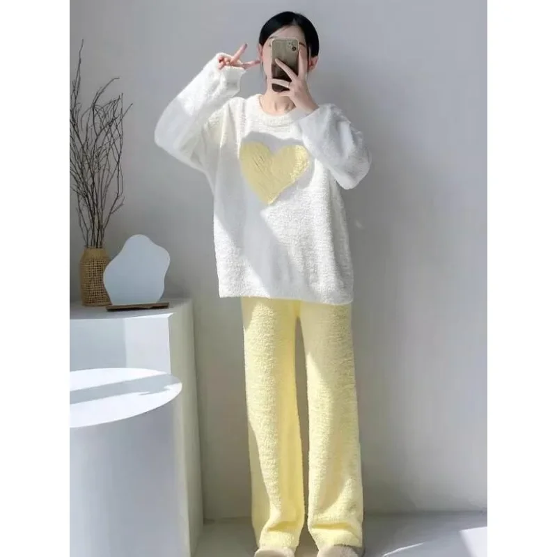 Warm Sleepwear for Winter Heart Print Flannel Pajamas Women Winter Thickened Velvet Plus Size Loungewear Set Girl Nightwear