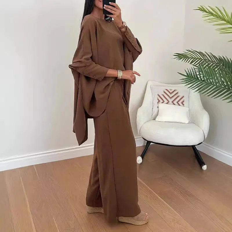Conjunto de pantalones de calle informales holgados con diseño de manga de murciélago y cuello redondo para primavera y otoño 2025, Color sólido, 2025