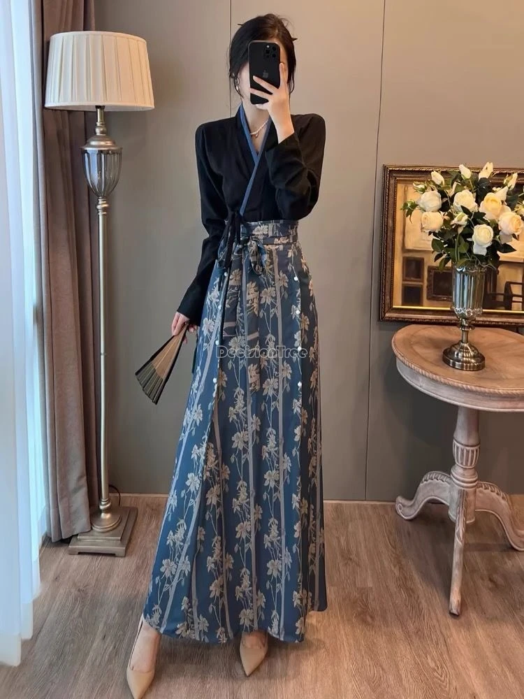 2024 Chinese improved ming dynasty Hanfu long sleeve cross collar blouse printed pleated skirt 2piece daily retro hanfu set b003