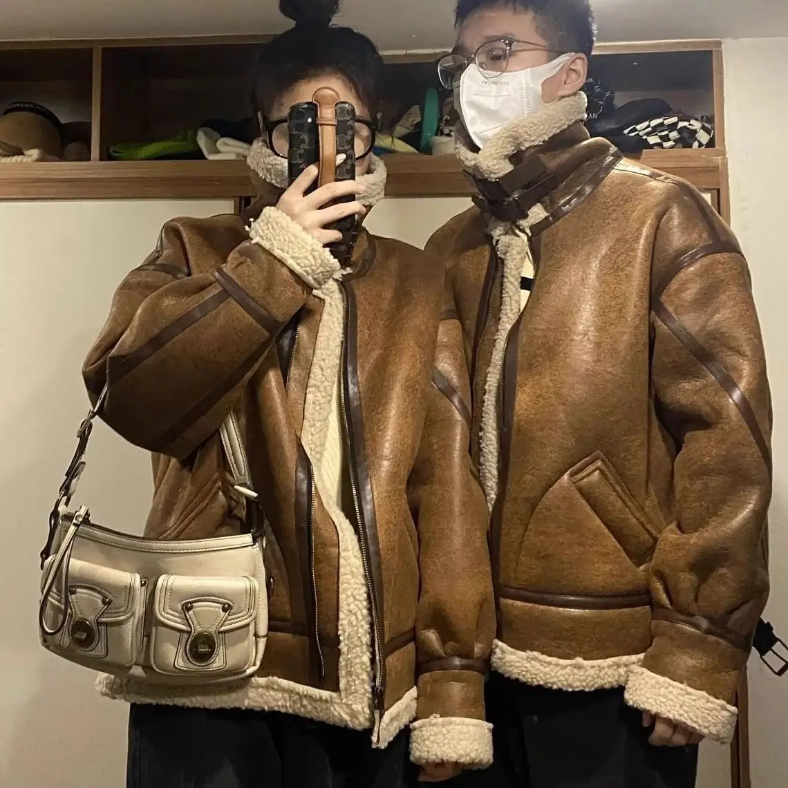 

American retro lamb lint cotton jacket autumn and winter fur integrated motorcycle jacket couple jacket