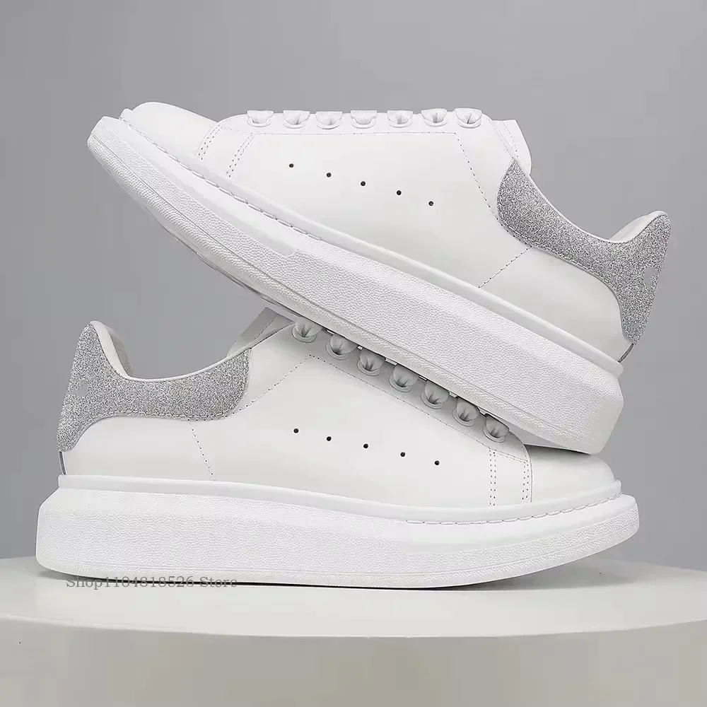 Damesflats Elegante skateboardschoenen Witte sneakers Dikke zool Binnenhoogteverhogende gevulkaniseerde schoenen voor heren en dames