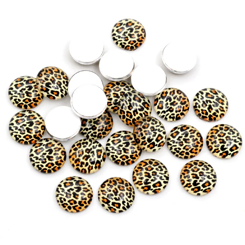 Vendita calda 8 millimetri 10mm 12mm Nebulosa del Leopardo Handmade Cabochons di Vetro Del Modello A Cupola Accessori Dei Monili Forniture