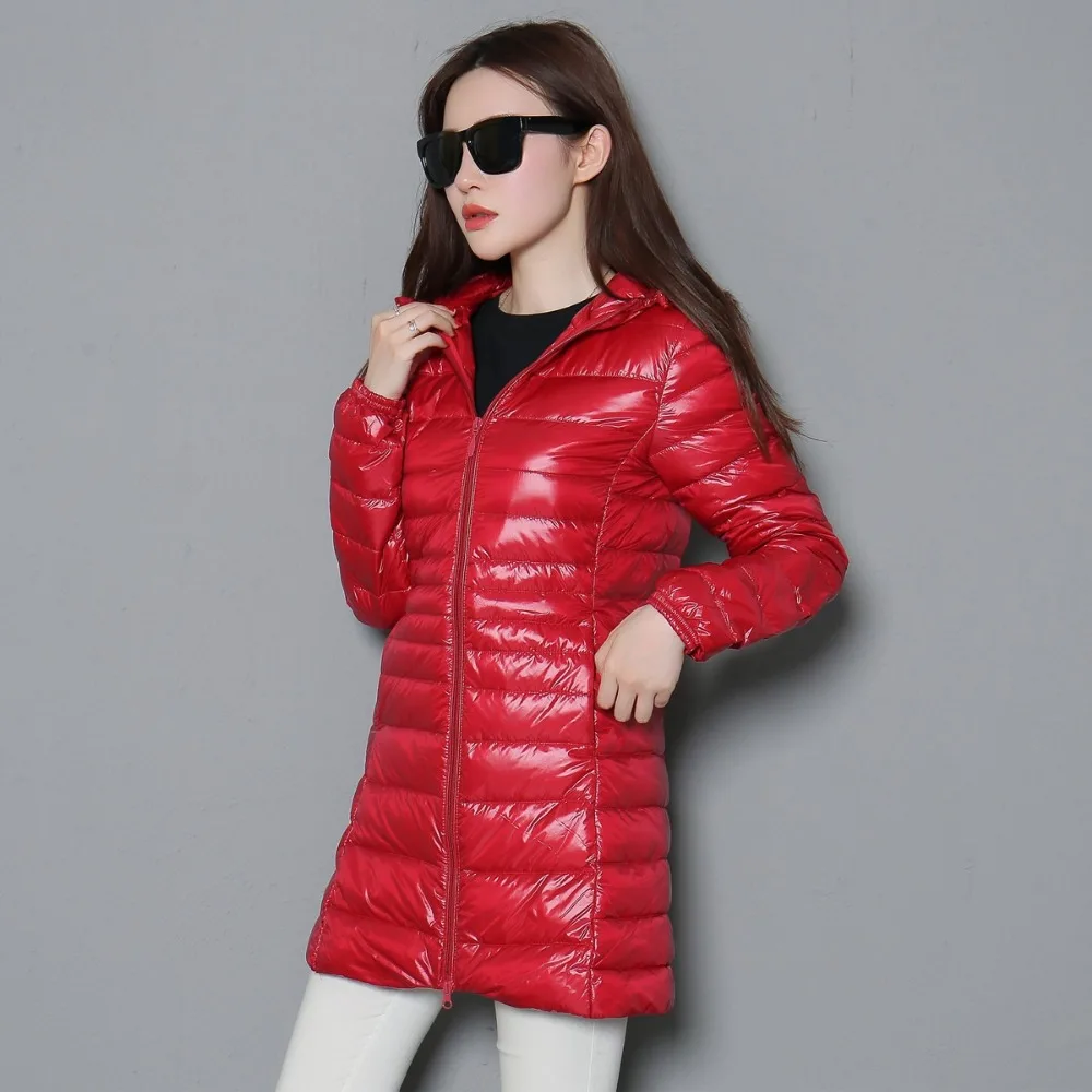 2023 New Autumn Winter Women Fashion Puffer Jackets Light Duck Down Jacket Warm Portable Hooded Coat Female Windbreaker Parka