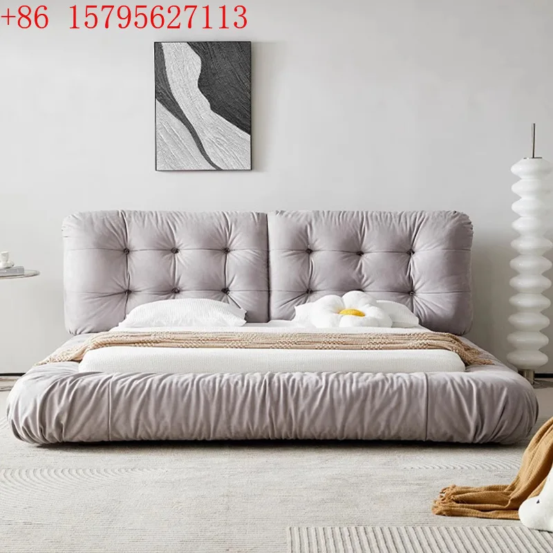 

Cloud fabric bed Modern simple floor-to-ceiling bed Master bedroom Italian double wedding bed