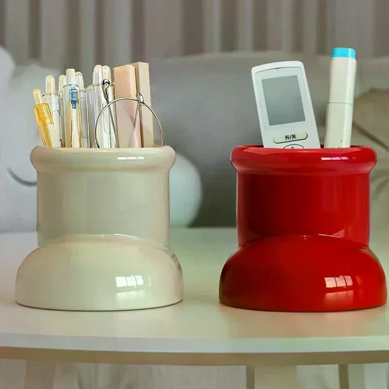 Red Boots Christmas Decor Pen Holder Multi-Functional Desk Organizer Makeup Brush Holder Desktop Office Art Supplies Storage