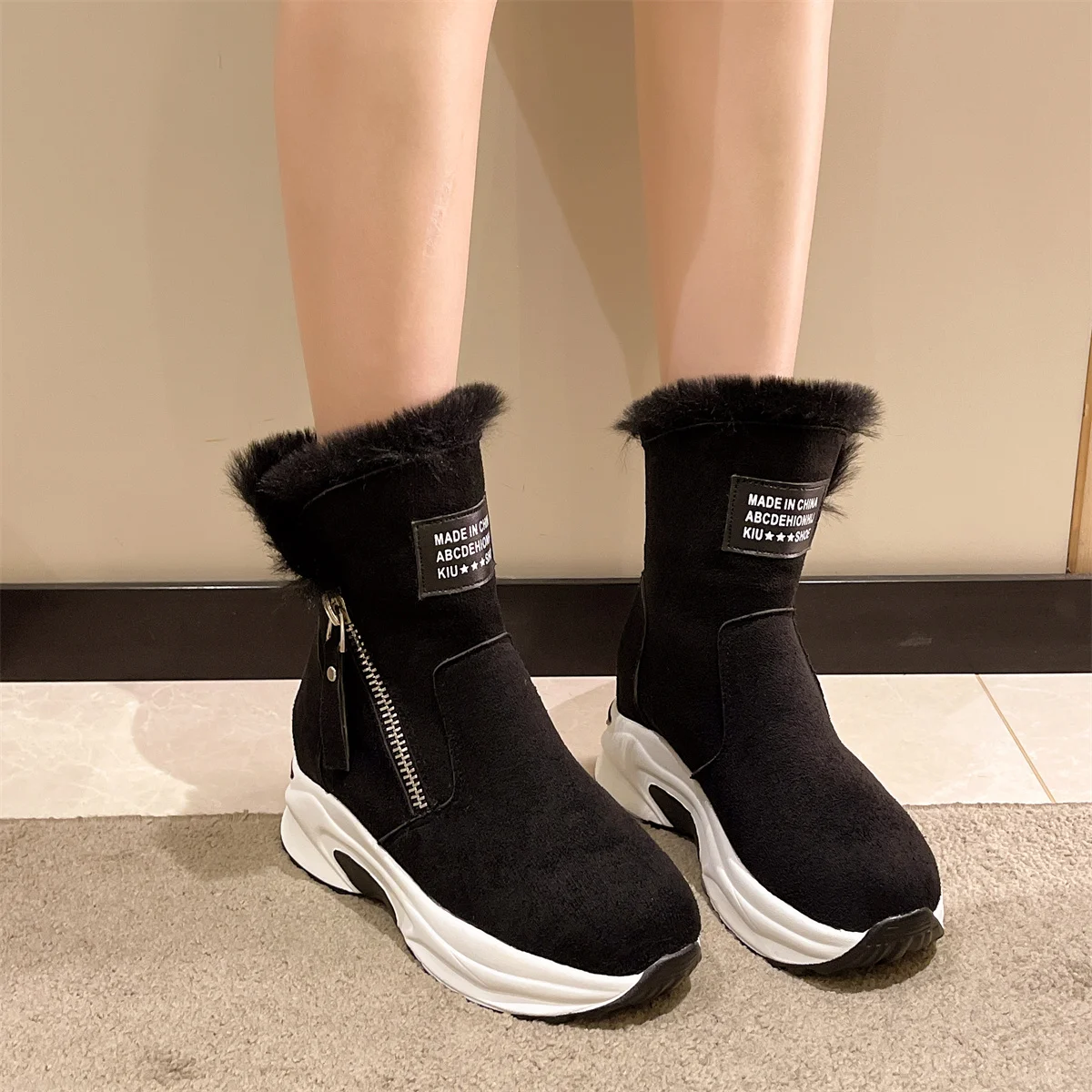 Women Ankle Boots Warm Plus Fleece Thick Sole Winter Women Snow Boots Fashion Side Zipper Wedge Outdoor Sneakers Botas Mujer