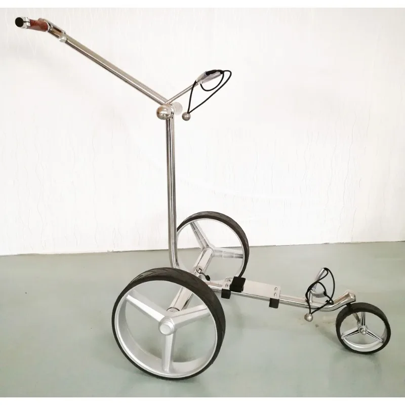 

Электрическая тележка для гольфа с немецким небольшим мотором