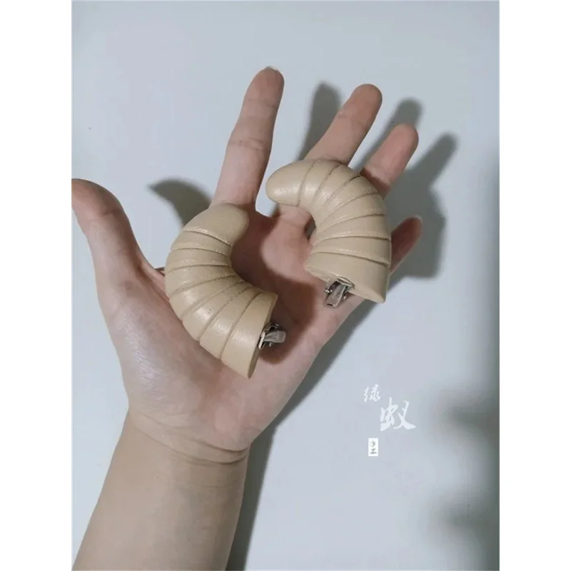 

Новое аниме Джеймс П. Салливан Монстр Рога Головной убор Реквизит для косплея Аксессуары Заколка для волос Хэллоуин20253;f'6,c;7.y;