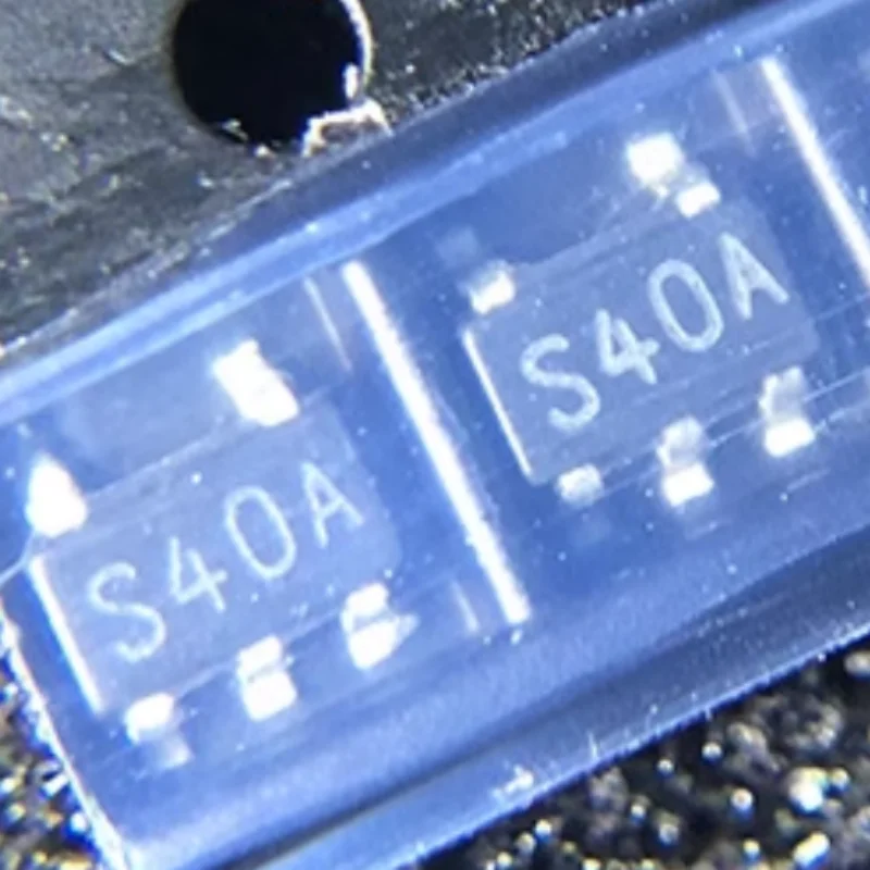 Новый оригинальный телефон LM2611AMFX S40A