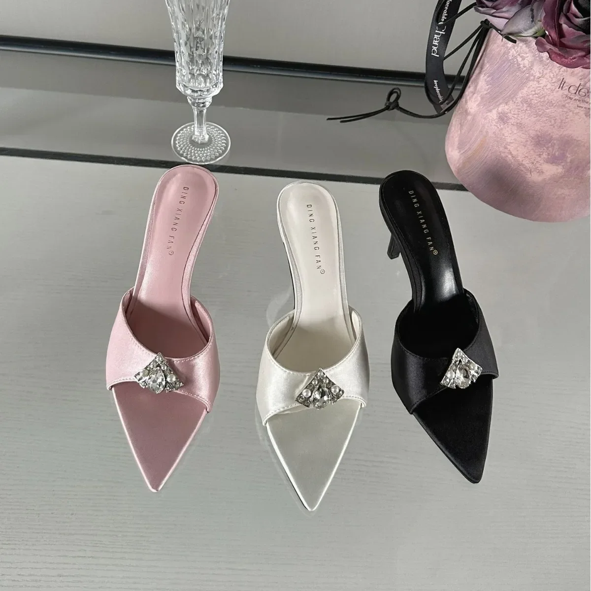 

Fairy Pointed Toe Open Toe Wearing Slippers For Women In Summer Pearl Rhinestone Line Slipper, Satin Slim Heel High Heel Sandal