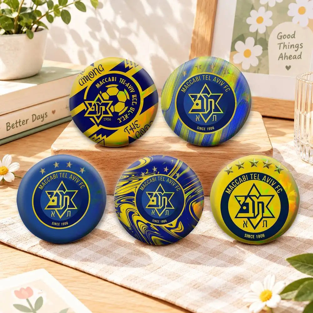 M-Maccabi Flag Tel-Aviv 1906 Badges Creative Tinplate Button PinsBrooch Badge Clothes Backpack
