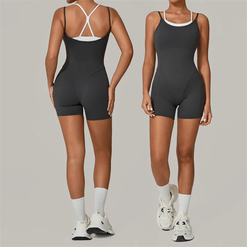 

TRY TO BN Fake Two-Piece Yoga Jumpsuit Sport Contrasting Sling Backless Fitness One Piece Set Bodysuit Running Gym Woman Clothes