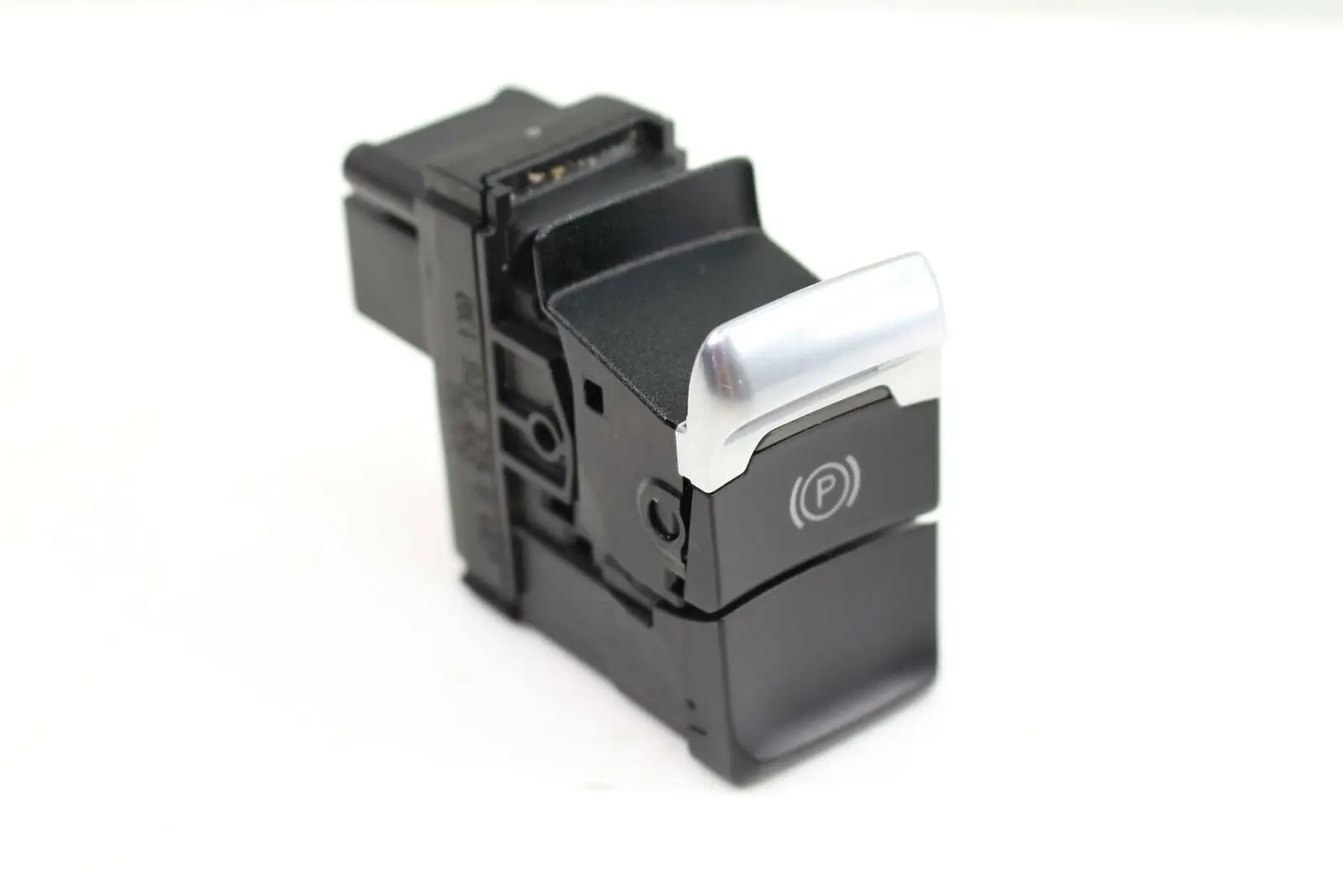 The parking brake switch is suitable for Audi A4 Allroad A5 Q5 RS5 S4-8K1927225B-