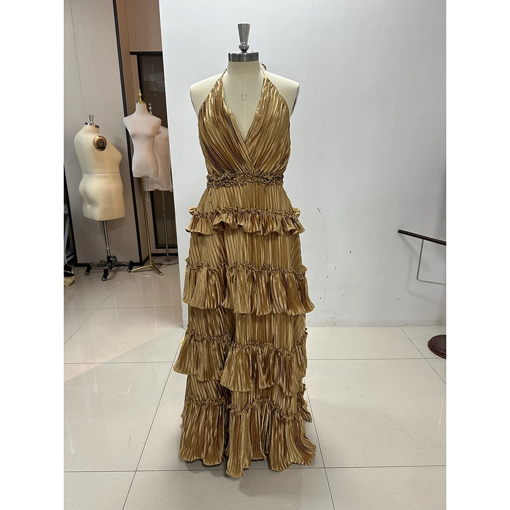 

Luxury Sexy Gold Halter V-neck Tiered A-line Prom Dress Wedding Graduation Ceremony Evening Party Exquisite Cocktail Dress