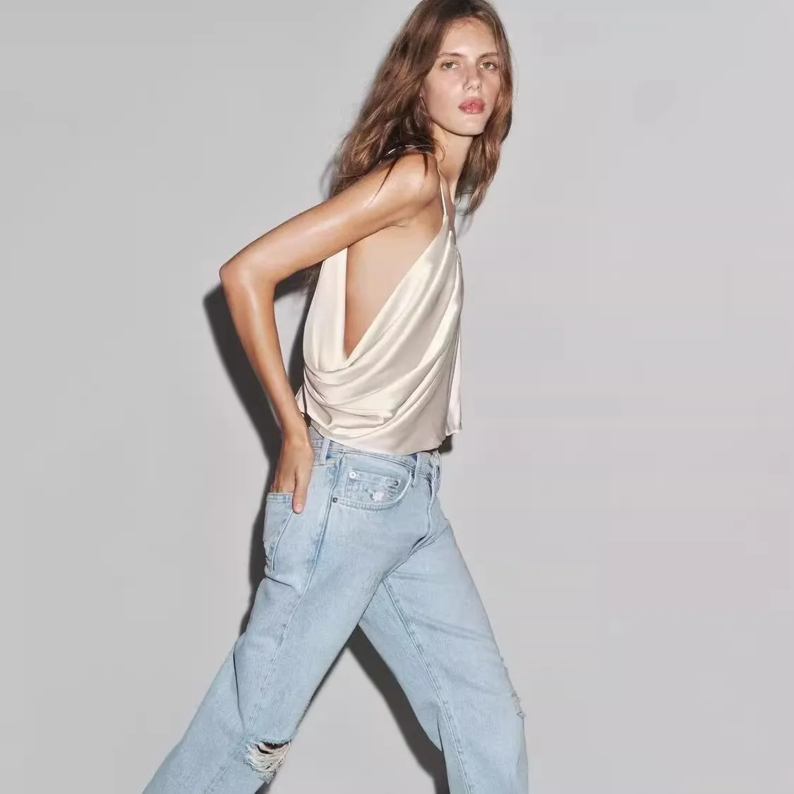 Sommer Neuankömmling Damen Seidensatin Gefühl Plissee Träger Top Hohe Taille Lang Dr V-Neline Svel Faionable Pendeln...