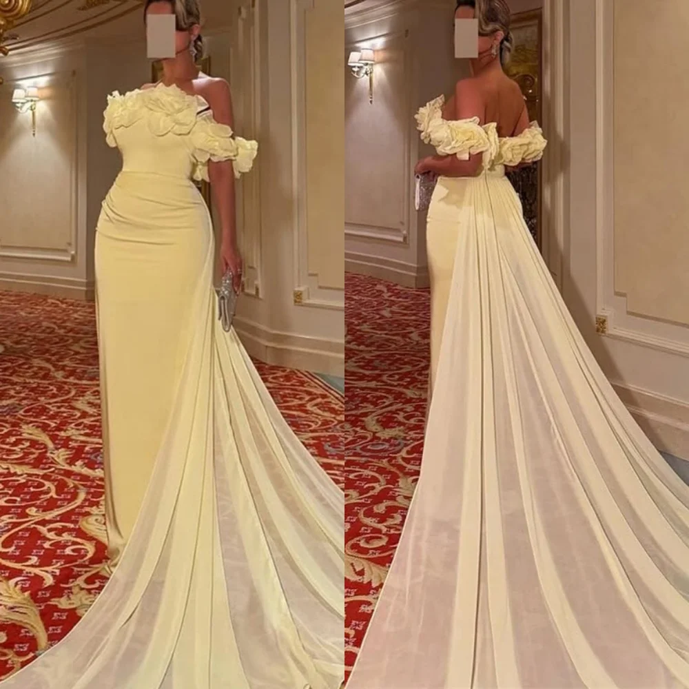 

Customized Exquisite Yellow Jersey Homecoming Dress Temperament Strapless Crystal Panel Train Mermaid Zipper Back Robe de soirée