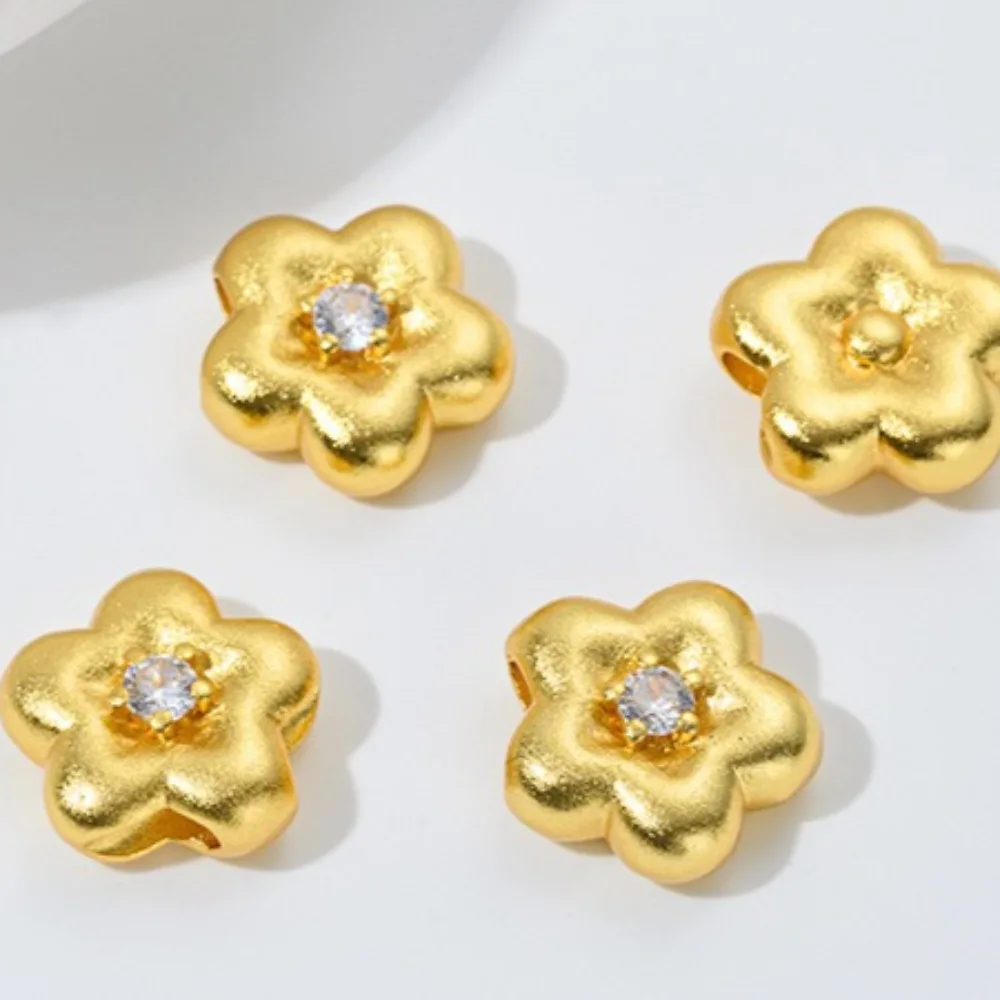 

Vietnam Sand Gold Zircon Small Golden Flower Peach Blossom Pendant Plum Blossom Back Cloud DIY Jewelry Pendant Accessories